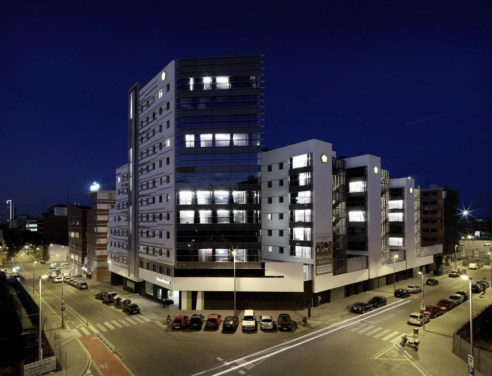Residencia Melon District Marina Barcelona Exterior foto